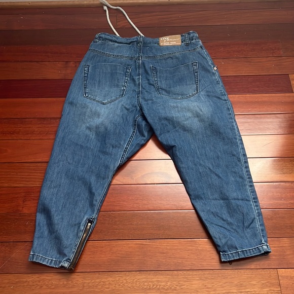 One by Teaspoon Super Tough Super relaxed Jeans - Picture 6 of 7